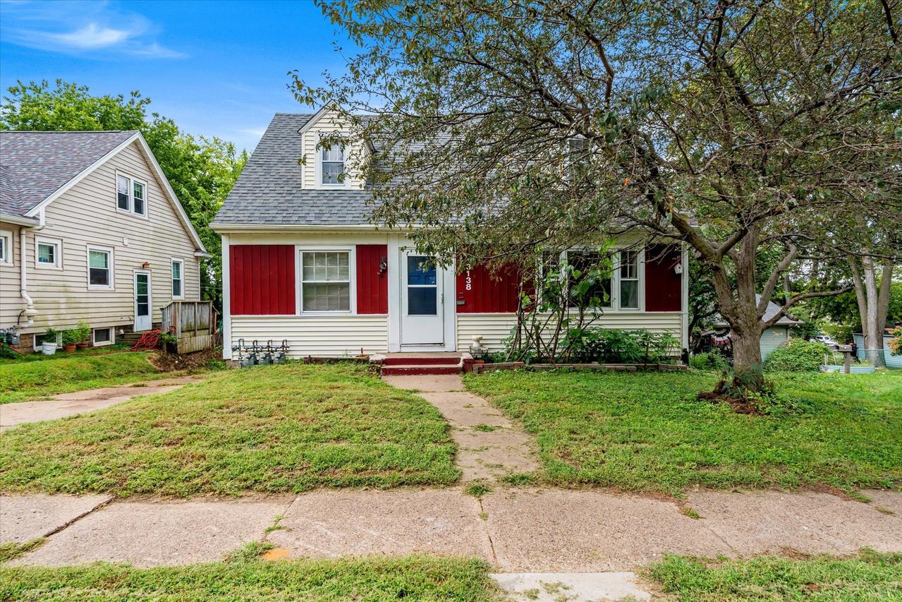 3138 12th St., Rock Island, IL 61201