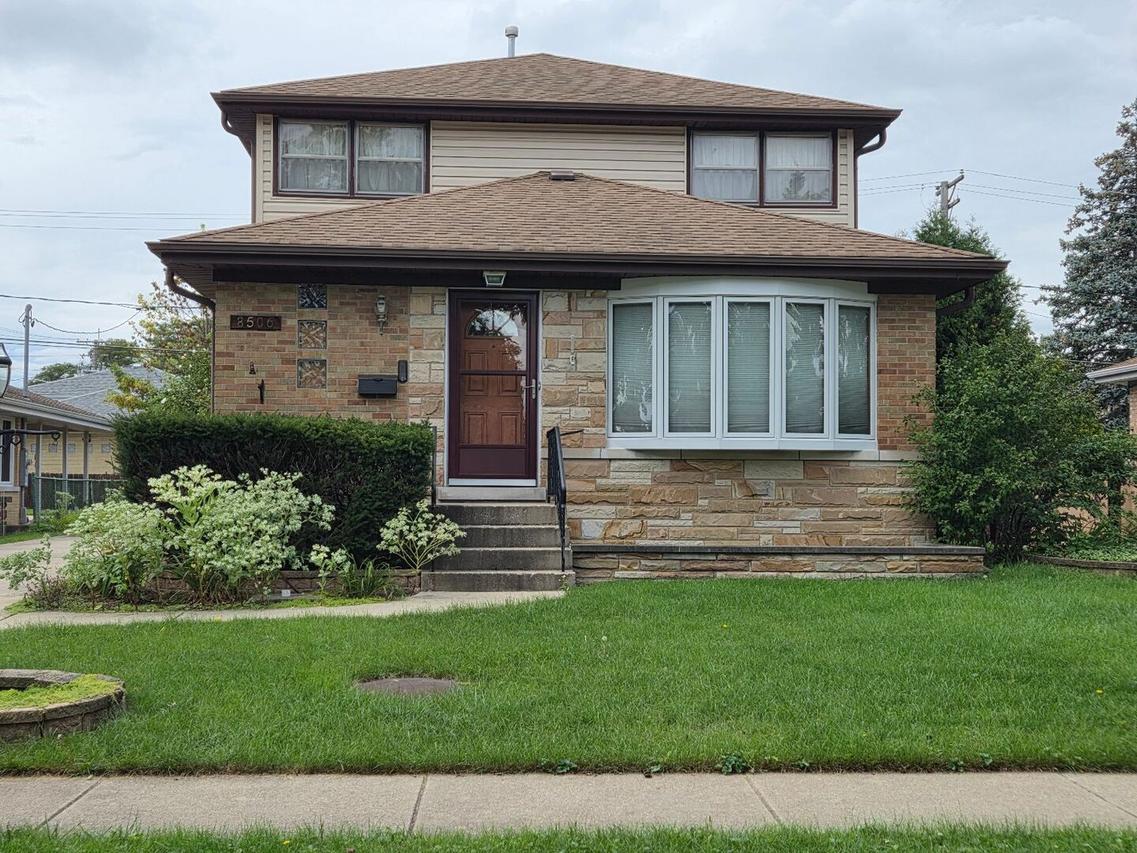 8506 N Oriole Ave., Niles, IL 60714