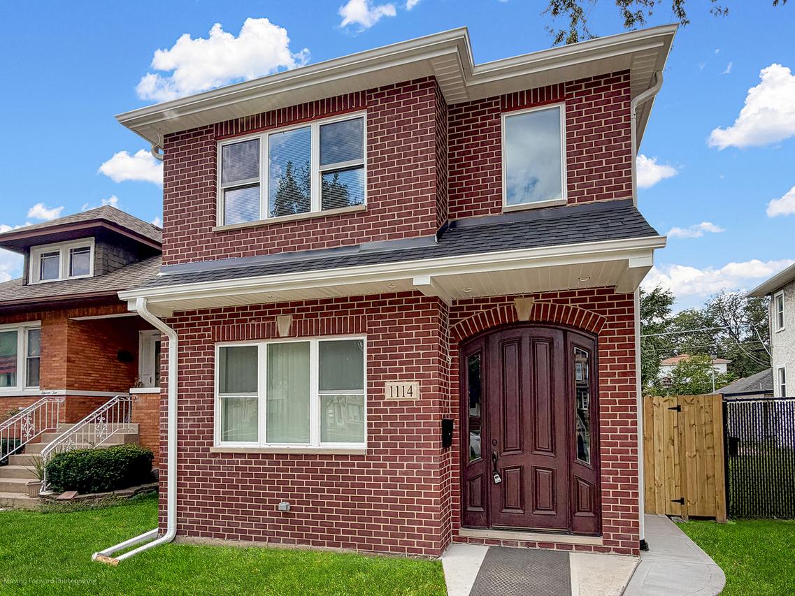 1114 N Broadway Ave., Melrose Park, IL 60160