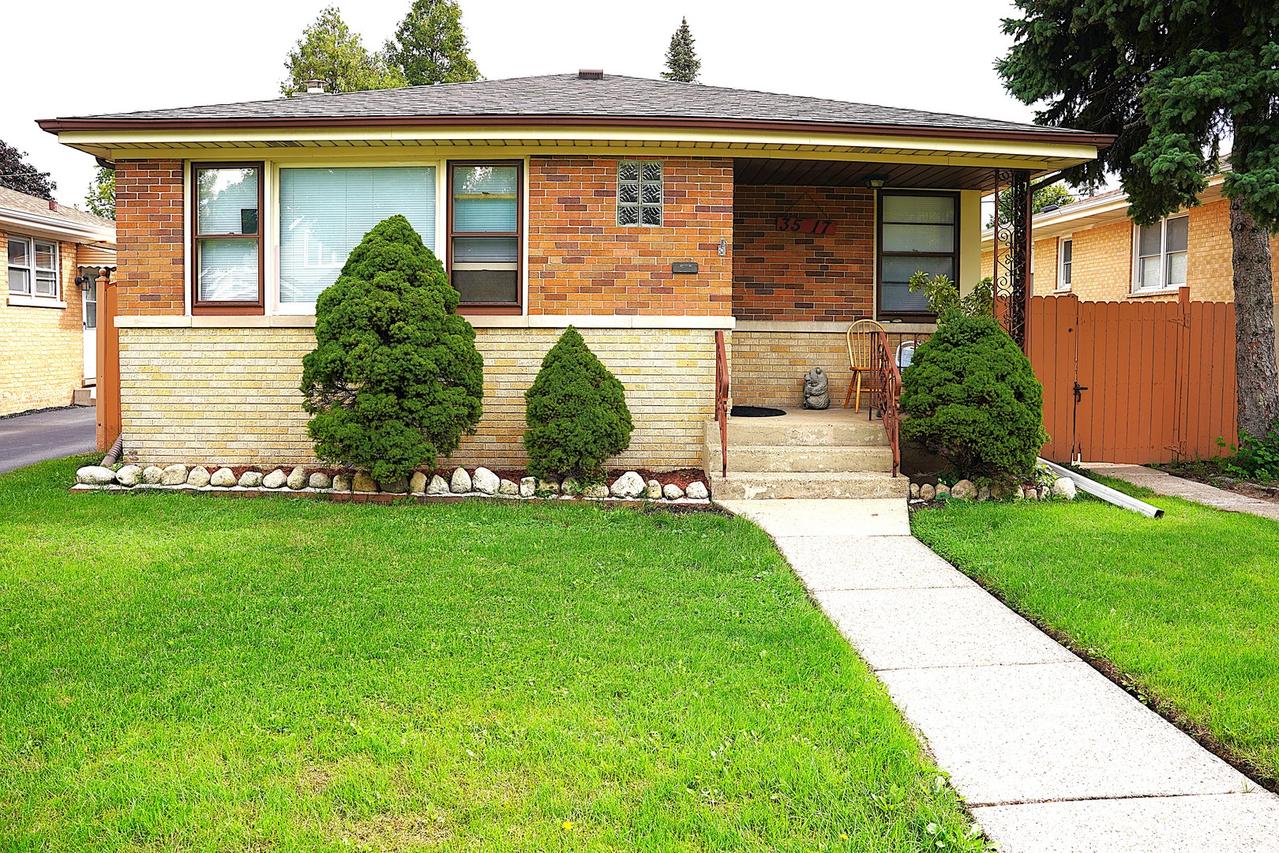 3517 Sarah St., Franklin Park, IL 60131