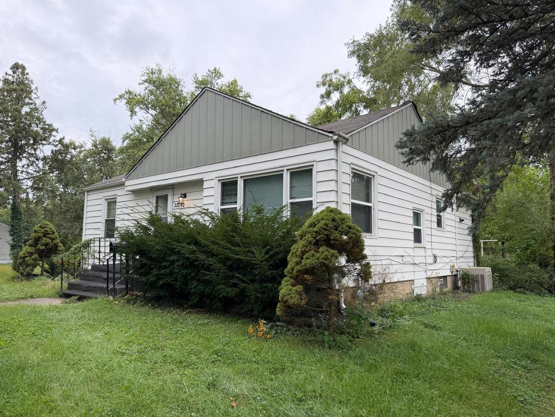 22040 Main St., Richton Park, IL 60471