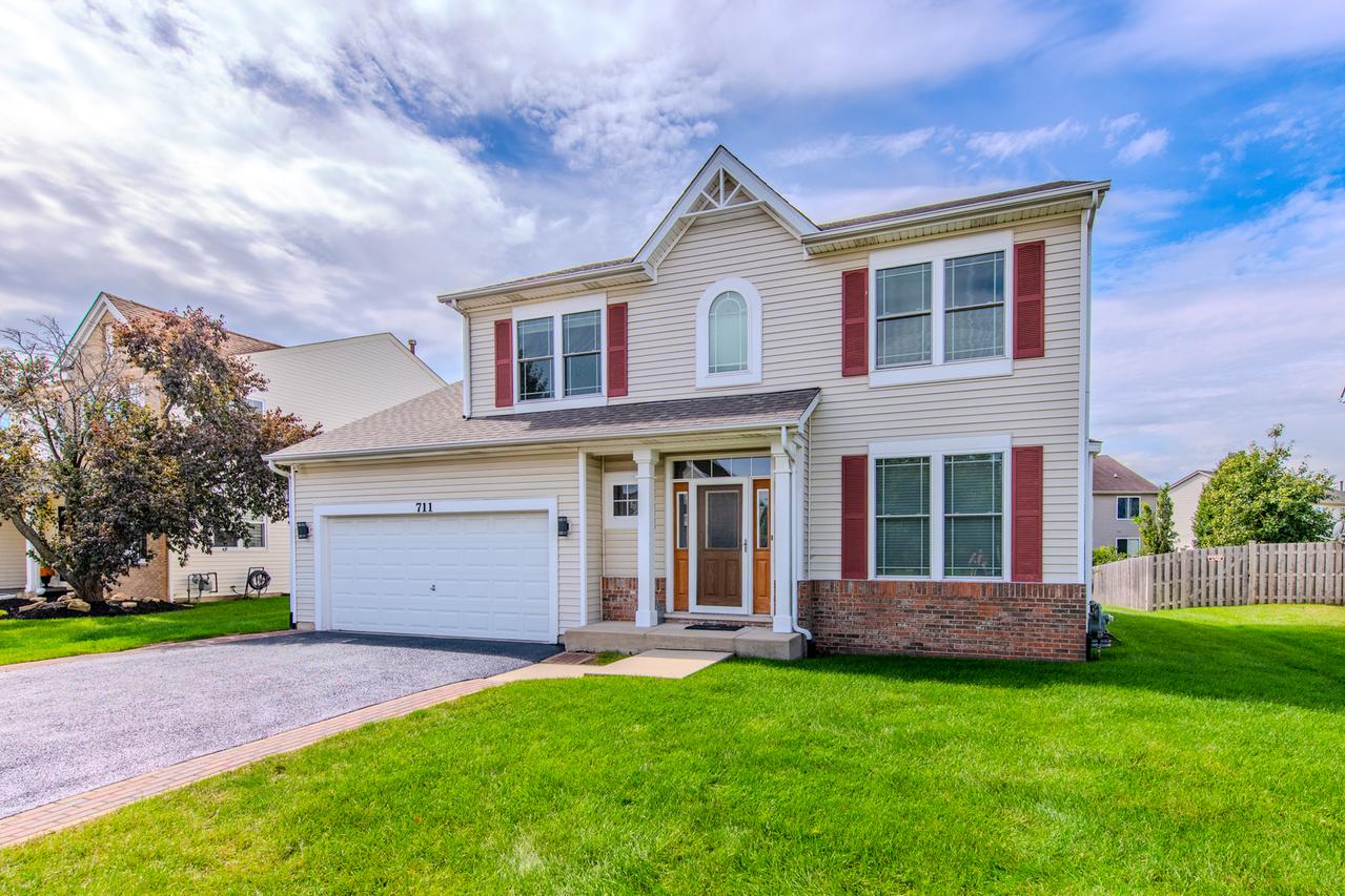 711 Silver Fox Dr., Joliet, IL 60431
