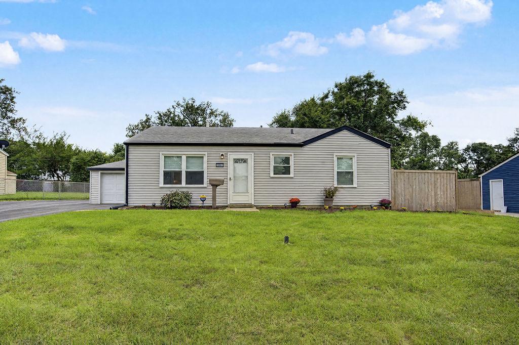 1802 Innercircle Dr., Crest Hill, IL 60403