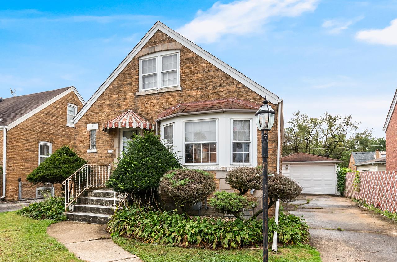 182 Martin Ln., Chicago Heights, IL 60411