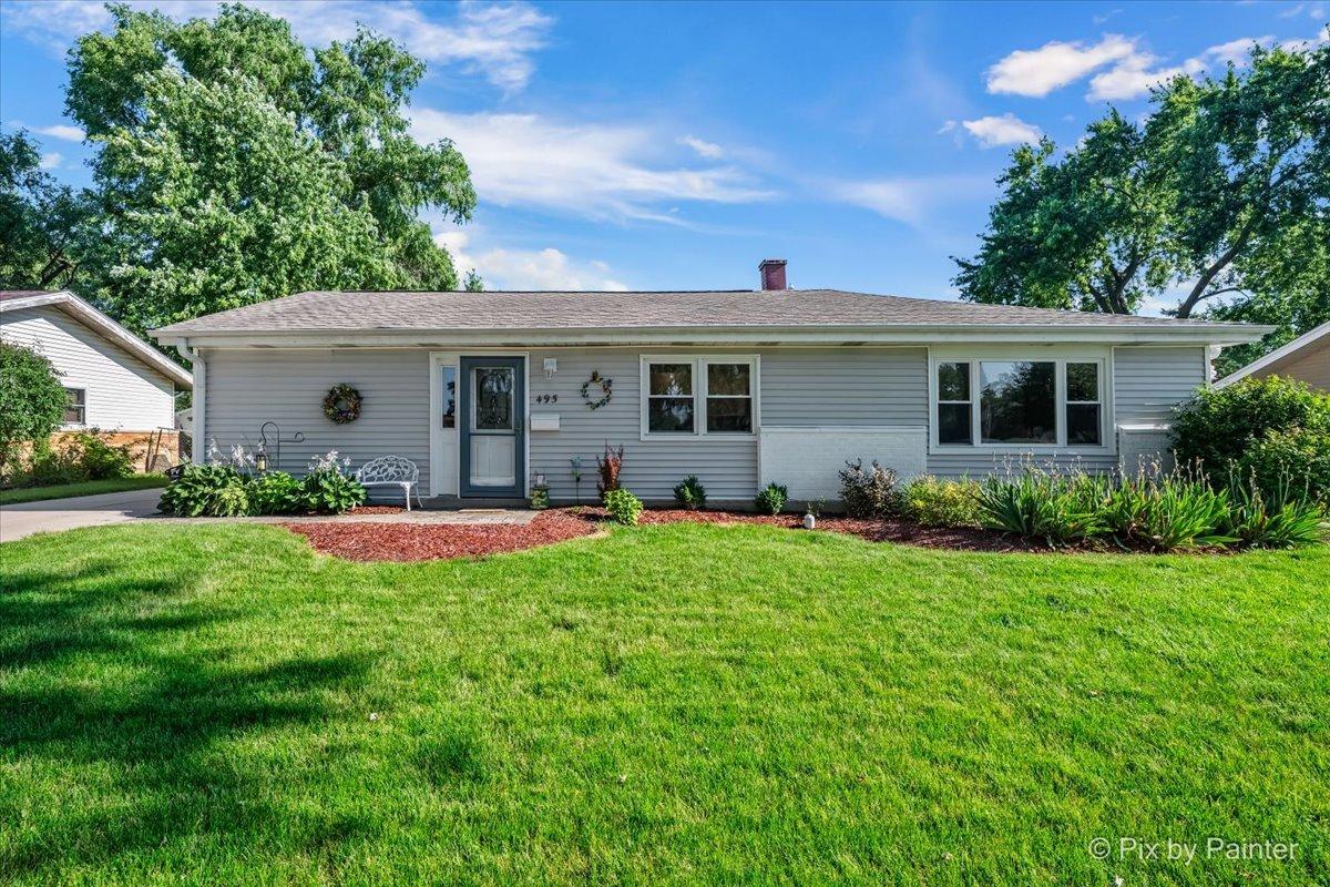 495 Glendale Ln., Hoffman Estates, IL 60169