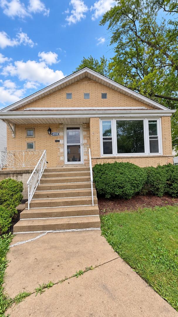 4559 S California Ave., Chicago, IL 60632