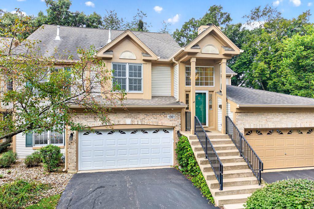 1561 Treeline Ct., Naperville, IL 60565