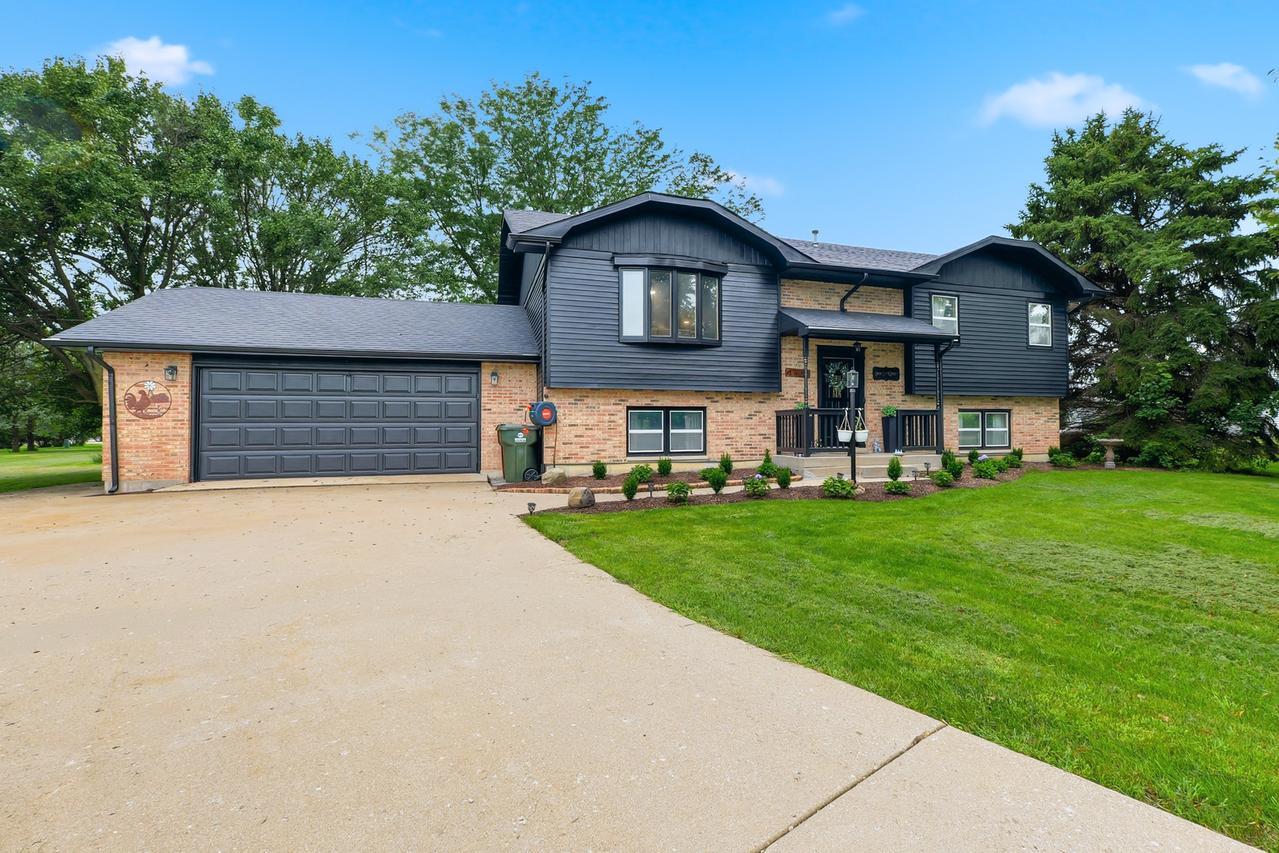 8065 Ashley Rd., Morris, IL 60450