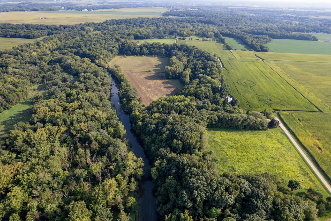 3764 E 2059 Rd., Serena, IL 60549