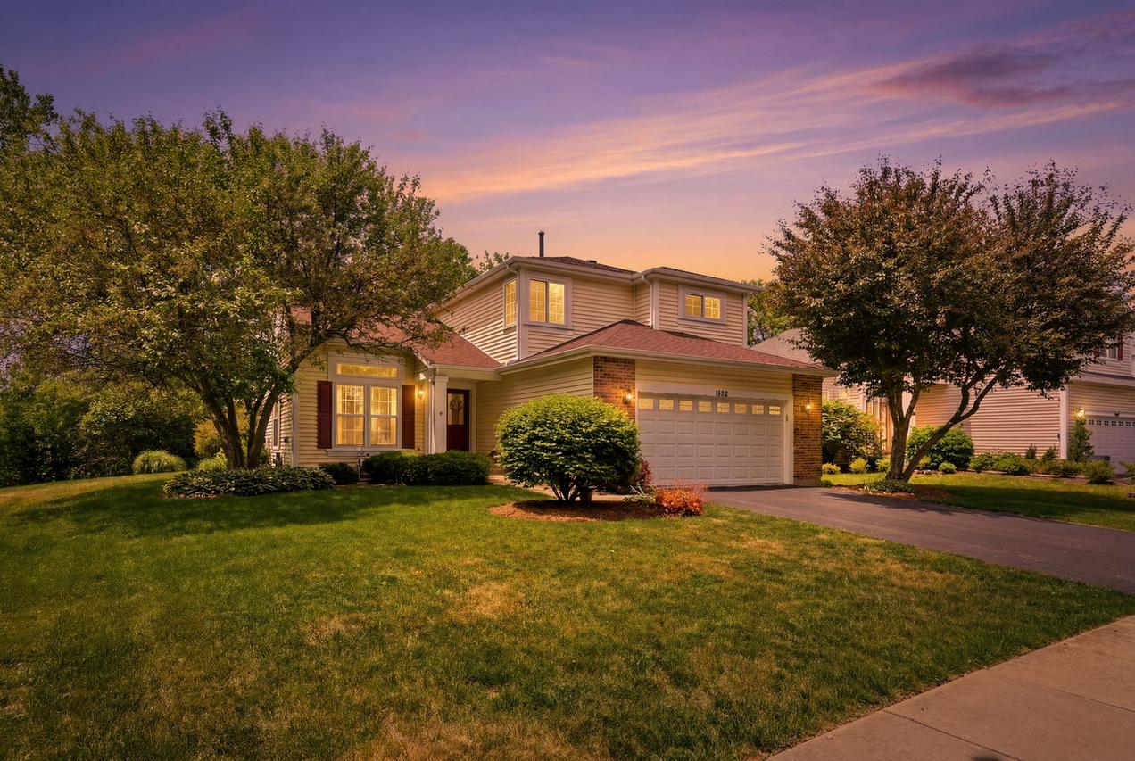 1422 Almaden Ln., Gurnee, IL 60031