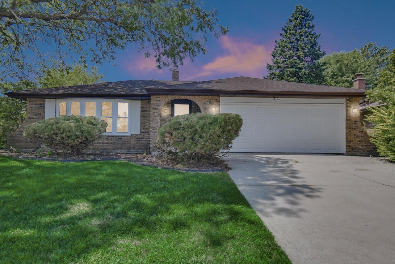 15606 Hollyhock Ct., Orland Park, IL 60462