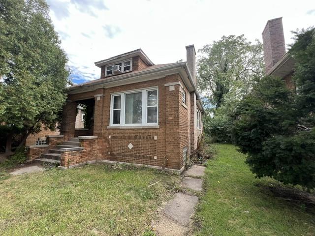 8253 S Kimbark Ave., Chicago, IL 60619
