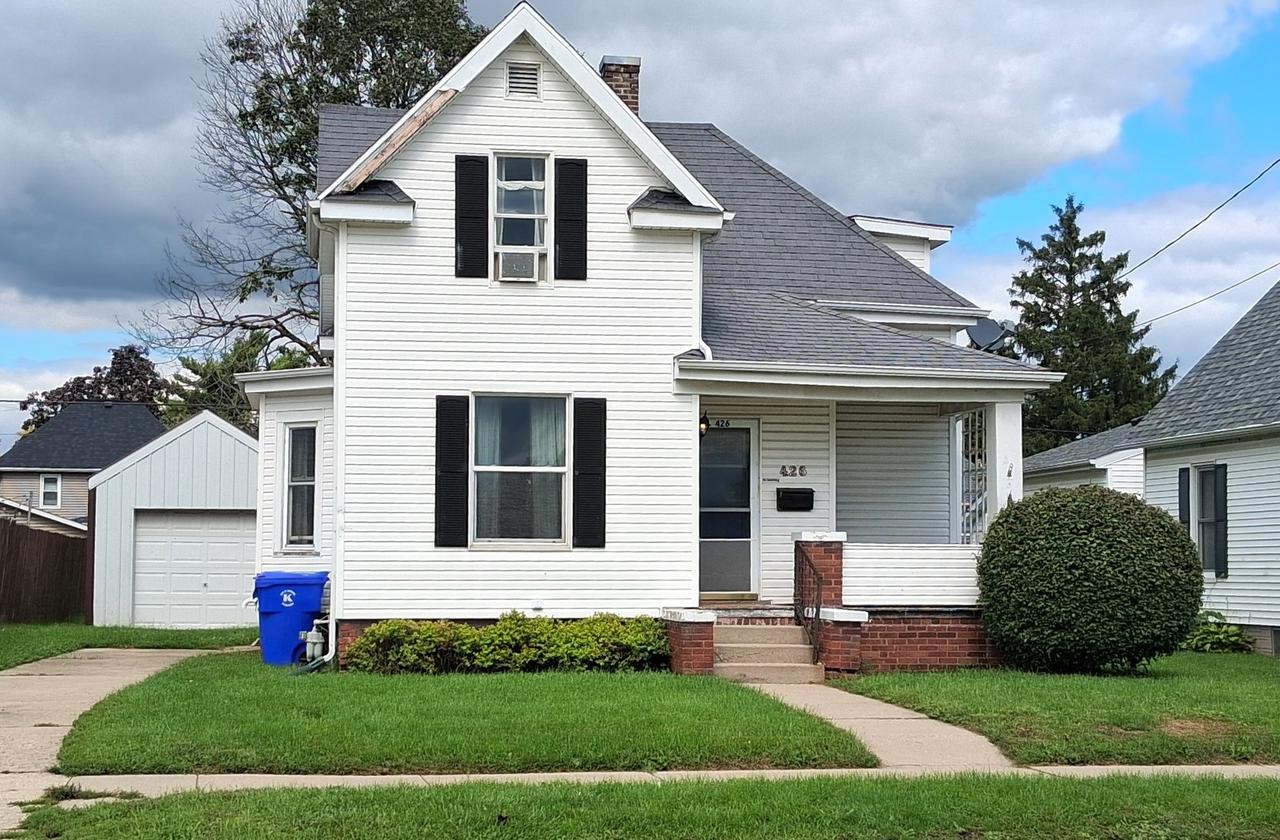 426 Pine St., Kewanee, IL 61443