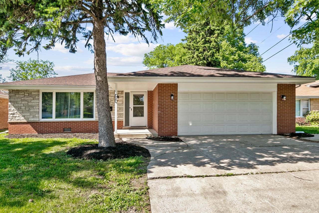 936 E 170th St., South Holland, IL 60473