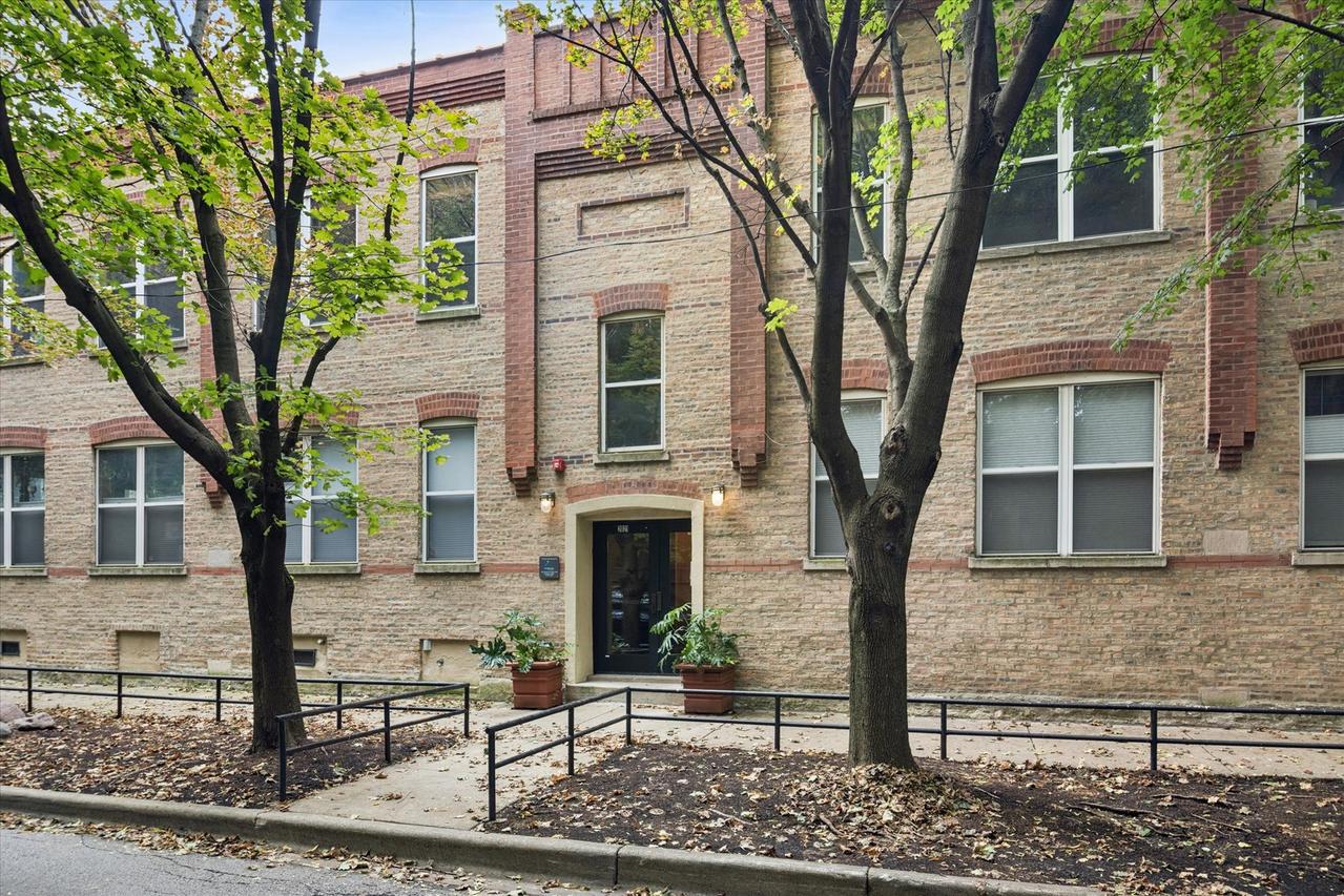 2021 W Willow St. #204, Chicago, IL 60647