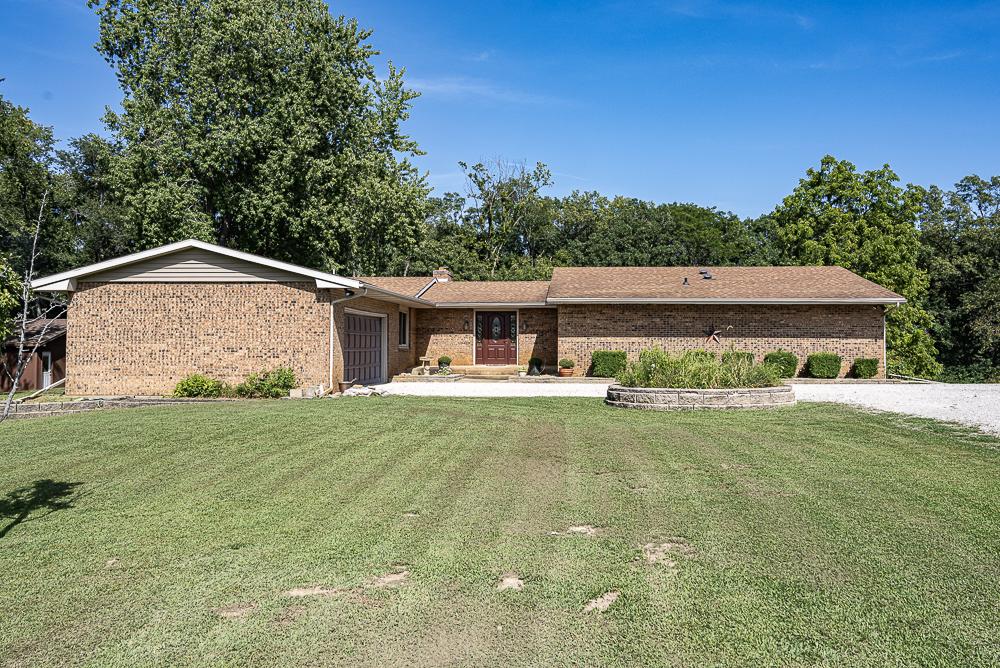 19079 N 25 East Rd., Danvers, IL 61732