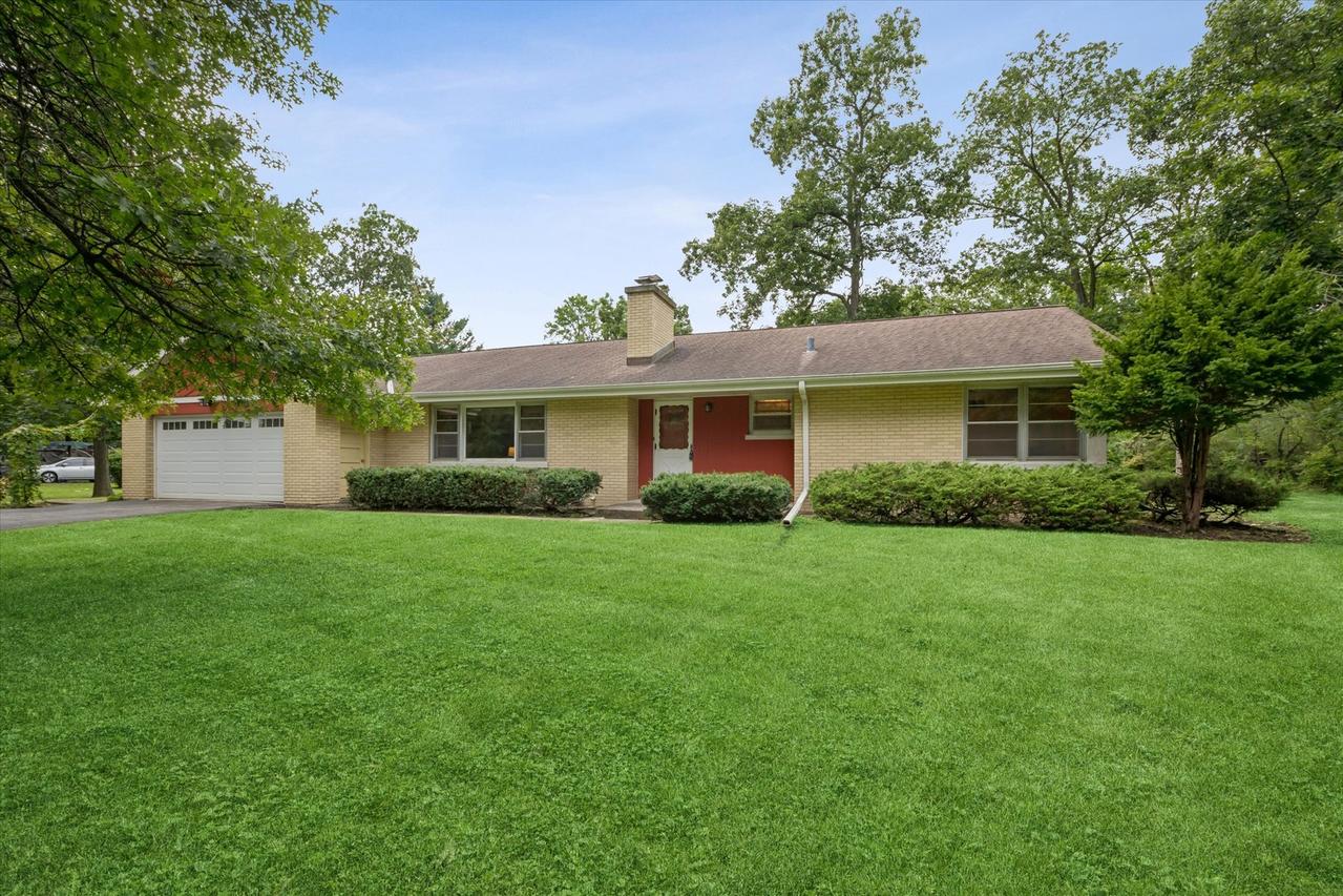 3460 W Mardan Dr., Long Grove, IL 60047