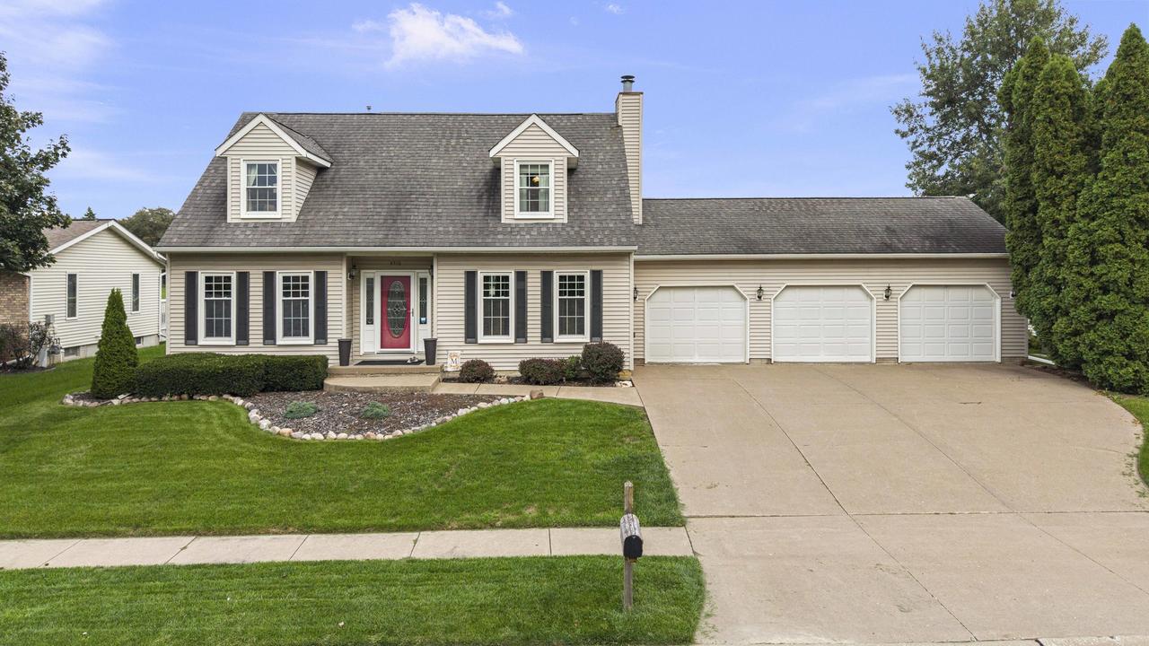 4516 9th St Ct., East Moline, IL 61244