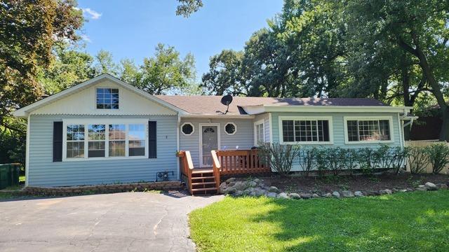 23217 W North Lakewood Ln., Lake Zurich, IL 60047