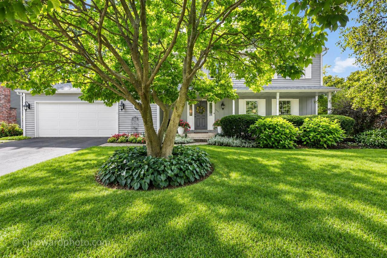 1110 E Gartner Rd., Naperville, IL 60540