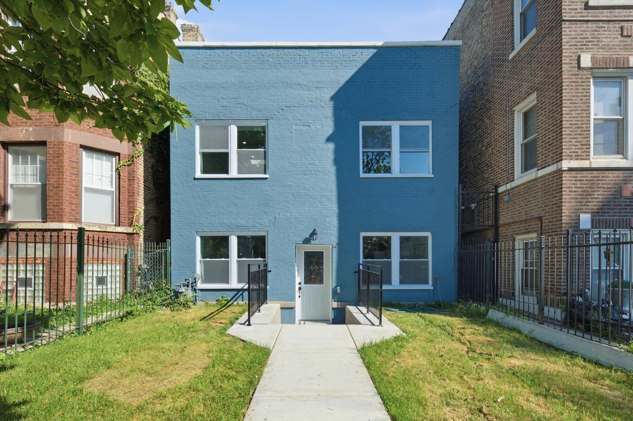 4642 W Monroe St., Chicago, IL 60644