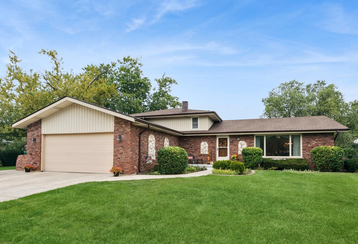 8314 Bob O Link Rd., Orland Park, IL 60462
