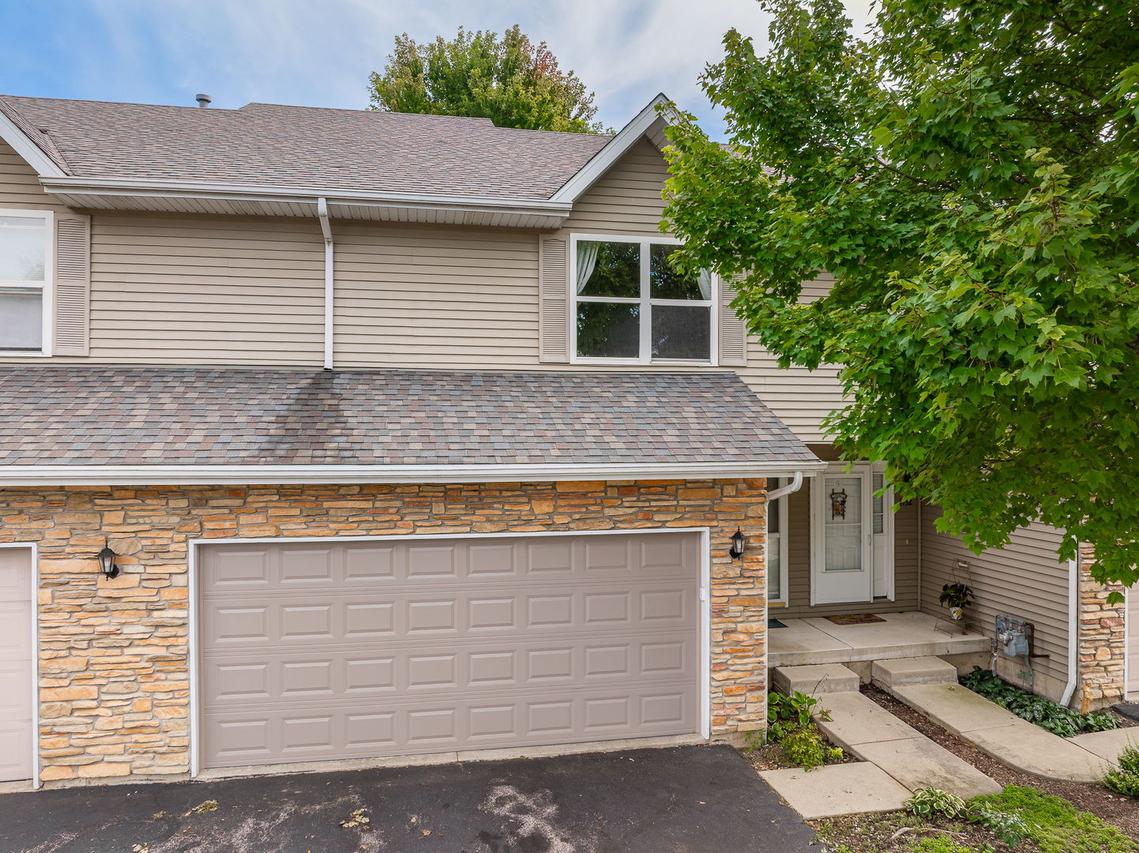 1134 Rose Dr., Sycamore, IL 60178