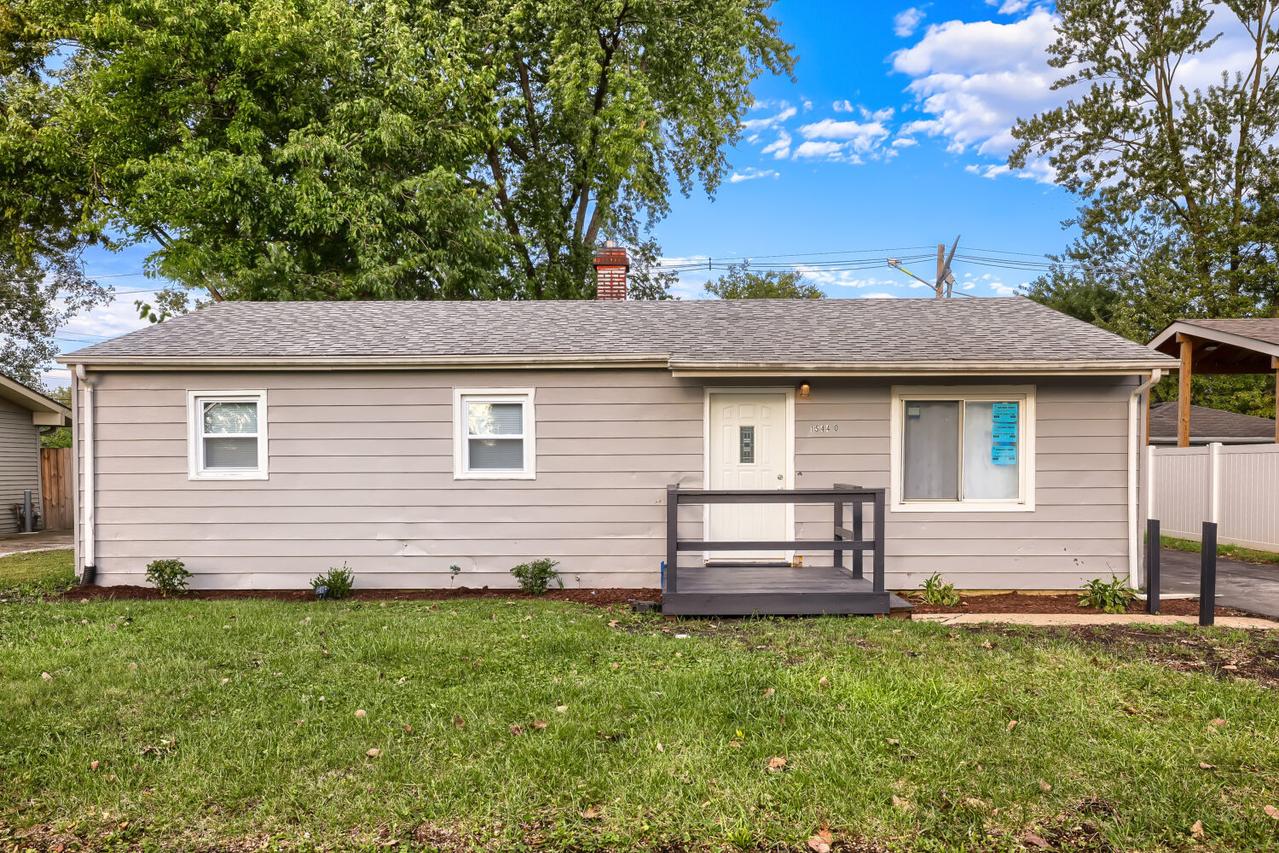 15440 Birch Rd., Markham, IL 60428