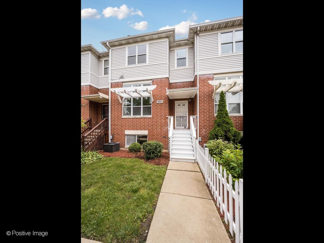 3449 W Polk St., Chicago, IL 60624
