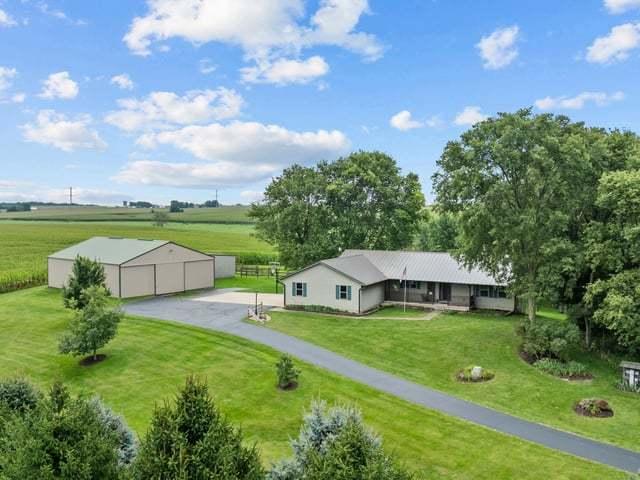 1189 N Blackhawk Rd., Oregon, IL 61061