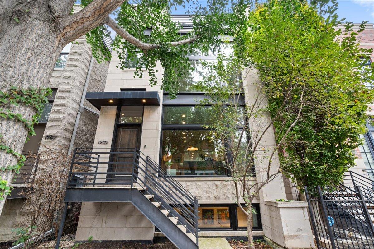1940 W Wabansia Ave., Chicago, IL 60622