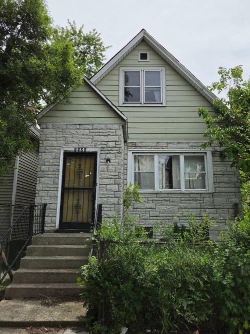 2921 E 78th Pl., Chicago, IL 60649