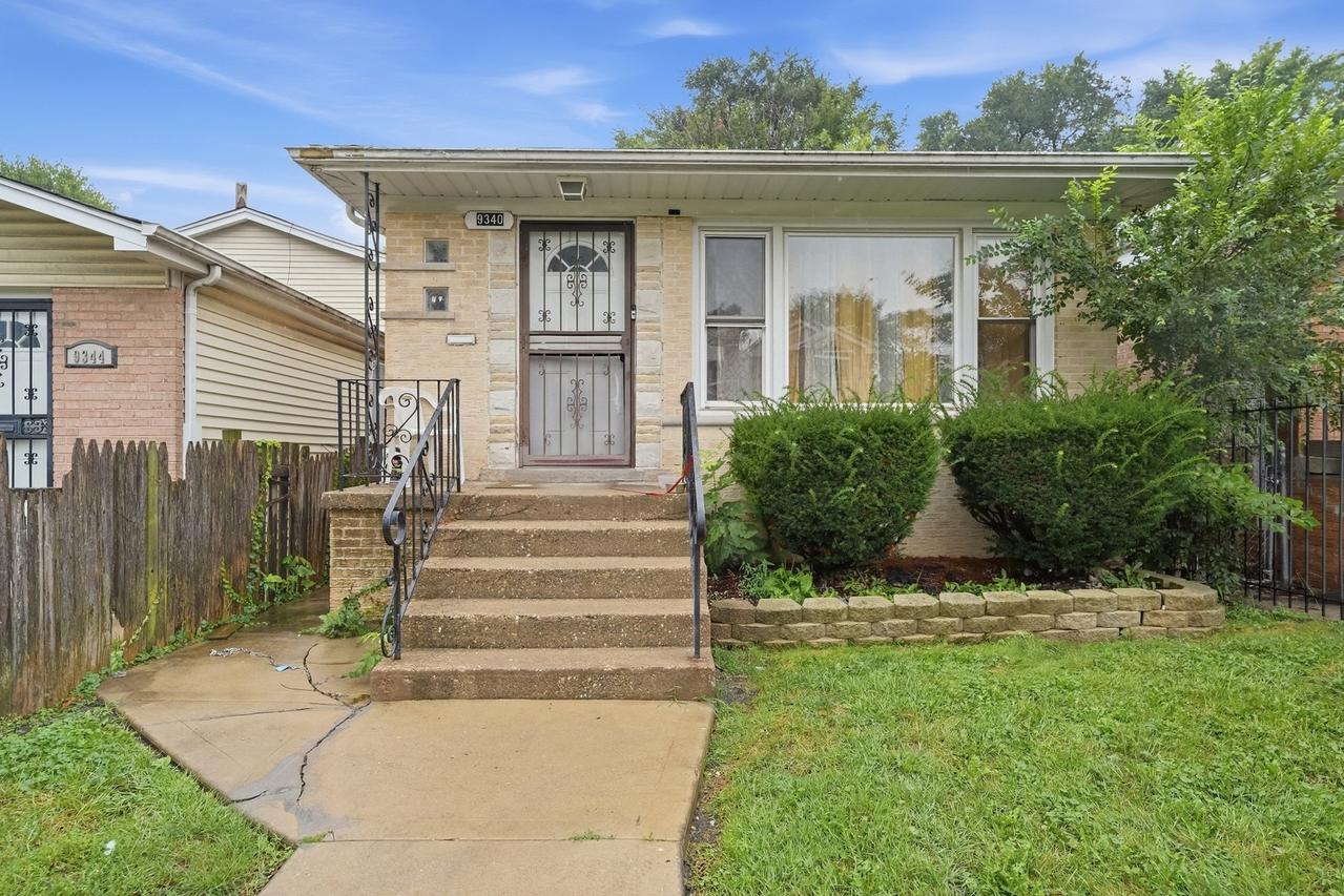 9340 S University Ave., Chicago, IL 60619