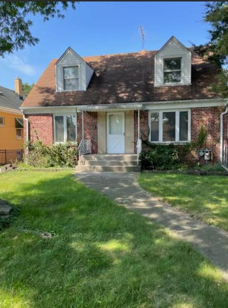 42 Forest Ave., River Forest, IL 60305