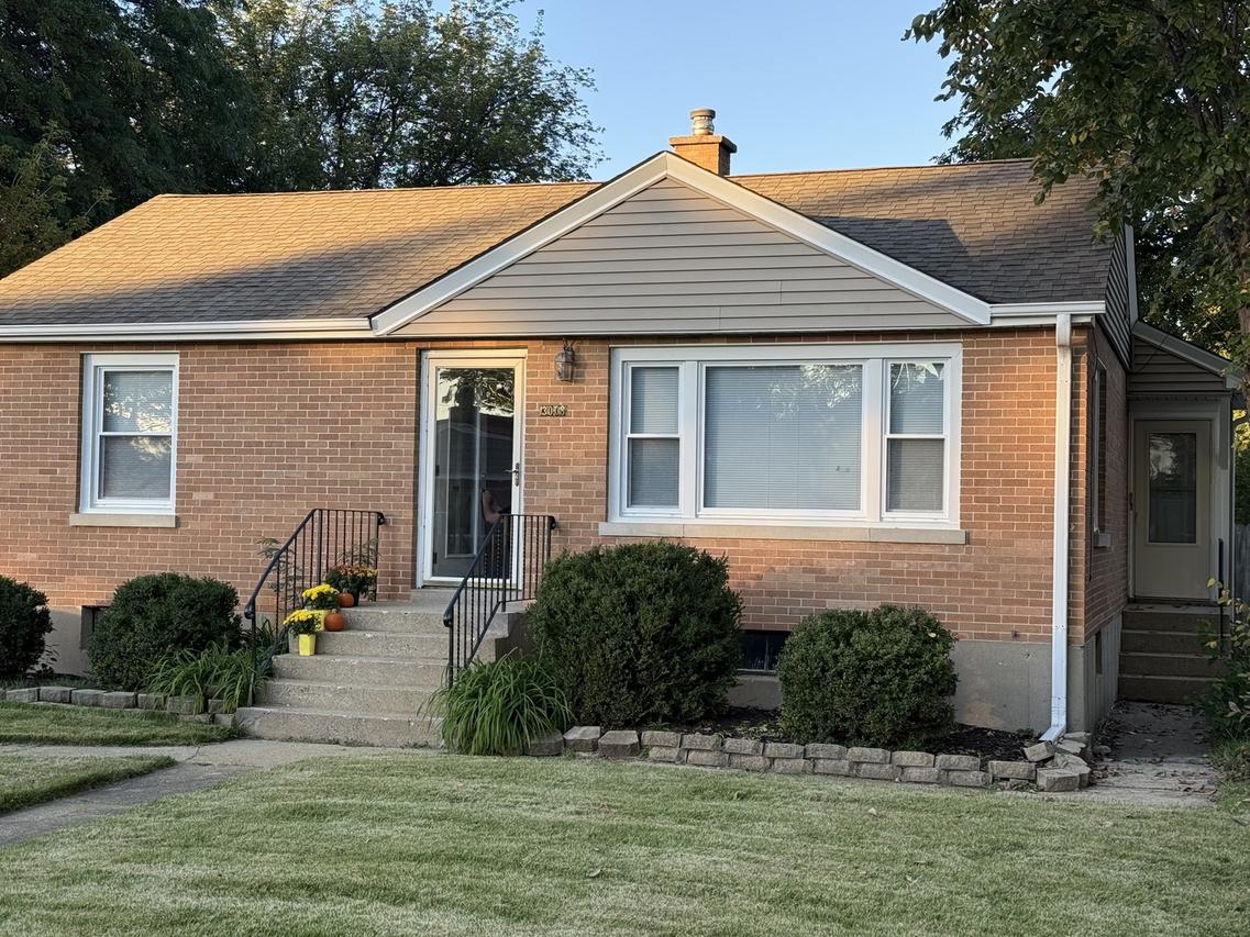 3008 Emily Ln., Mchenry, IL 60051