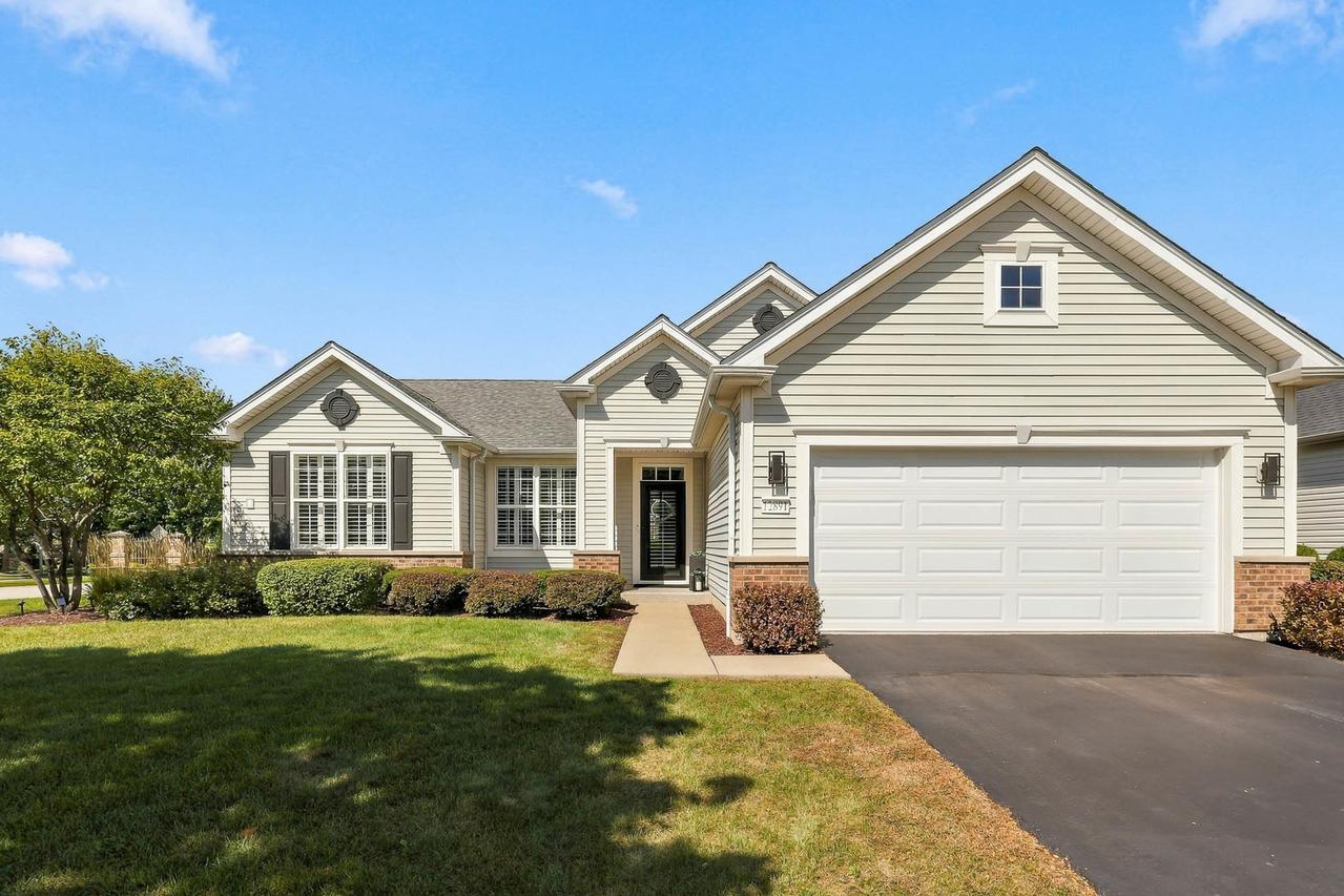 12891 Cold Springs Dr., Huntley, IL 60142