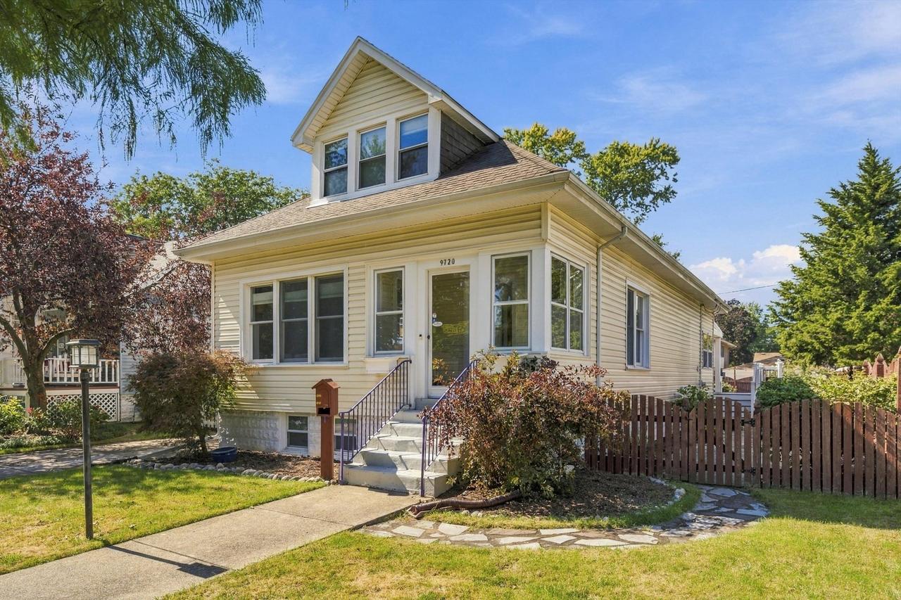 9720 Tulley Ave., Oak Lawn, IL 60453
