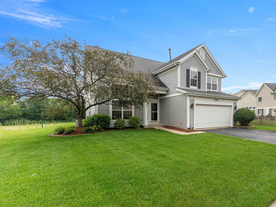 1256 Pennsbury Ln., Aurora, IL 60502