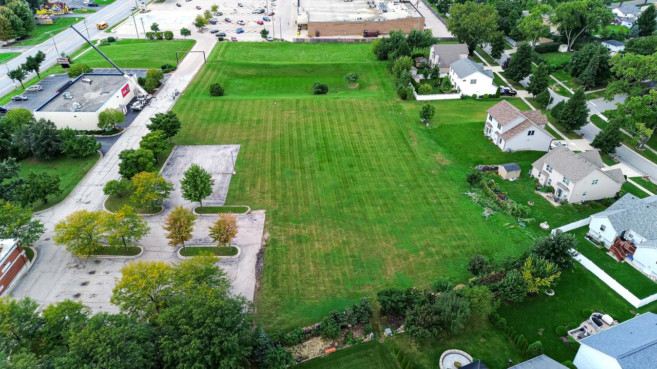 275 E Roosevelt Rd., West Chicago, IL 60185