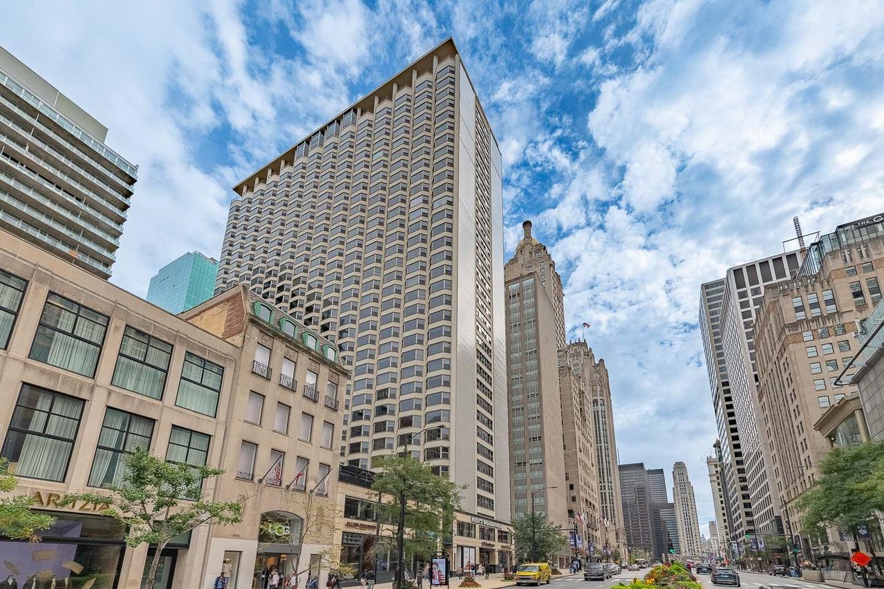 535 N Michigan Ave. #2003, Chicago, IL 60611