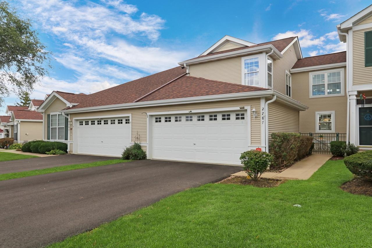 2287 W Bentley Ln., Round Lake, IL 60073