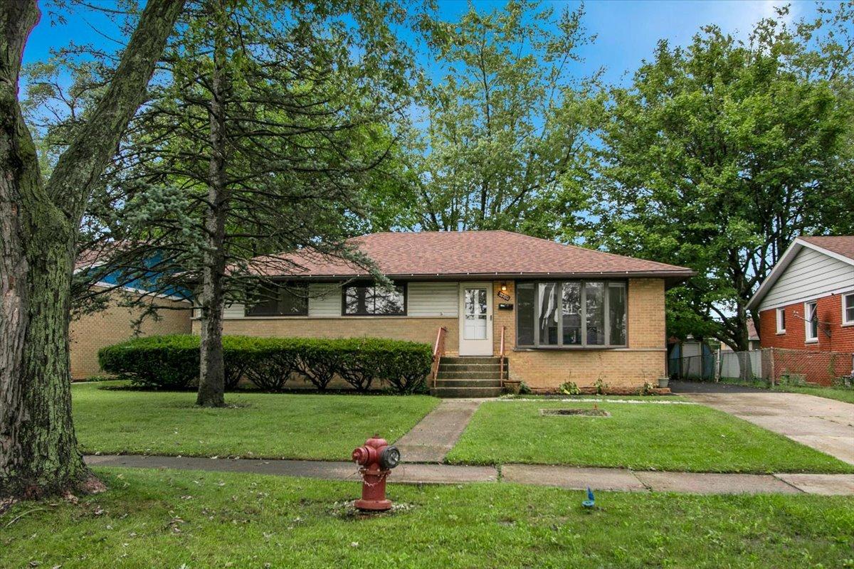 22720 Ridgeway Ave., Richton Park, IL 60471
