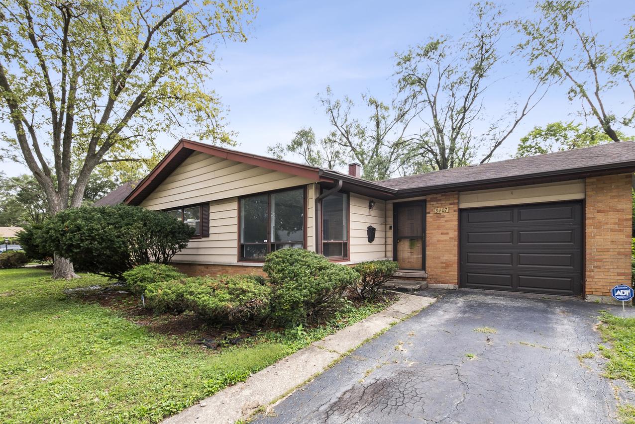3407 Hickory Ln., Hazel Crest, IL 60429