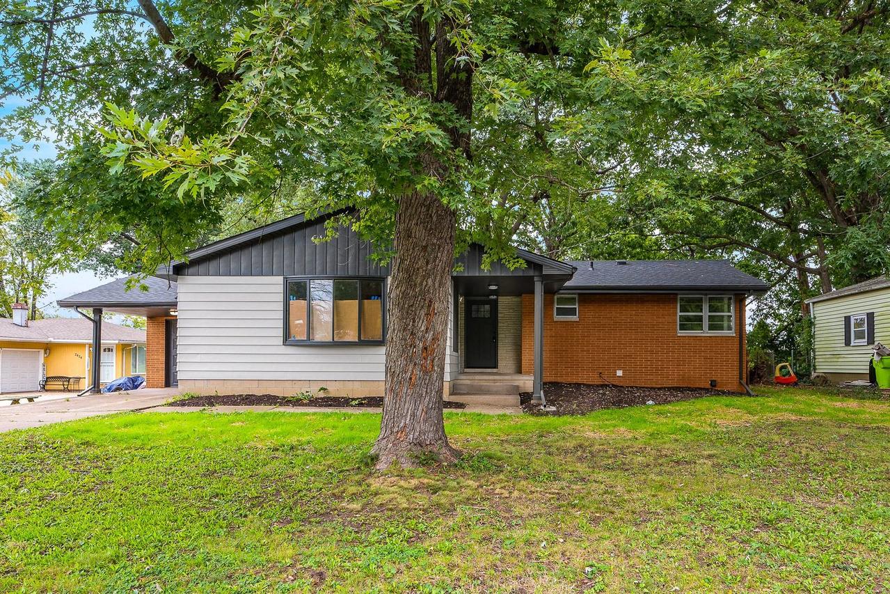 2418 N Lehman Rd., Peoria, IL 61604