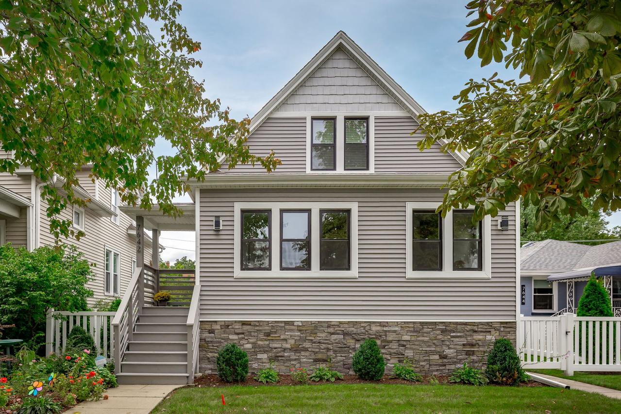 7642 Adams St., Forest Park, IL 60130