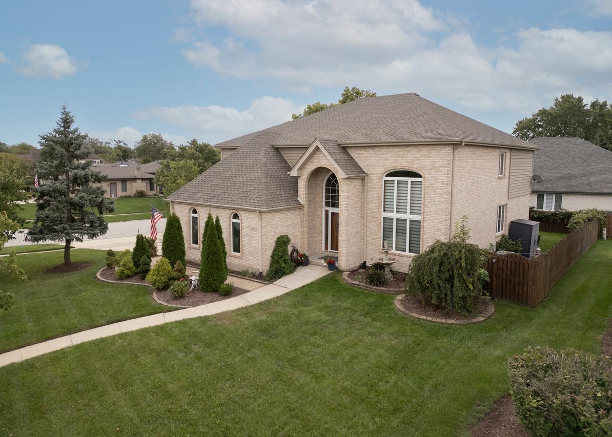 1216 Janas Ln., Lemont, IL 60439