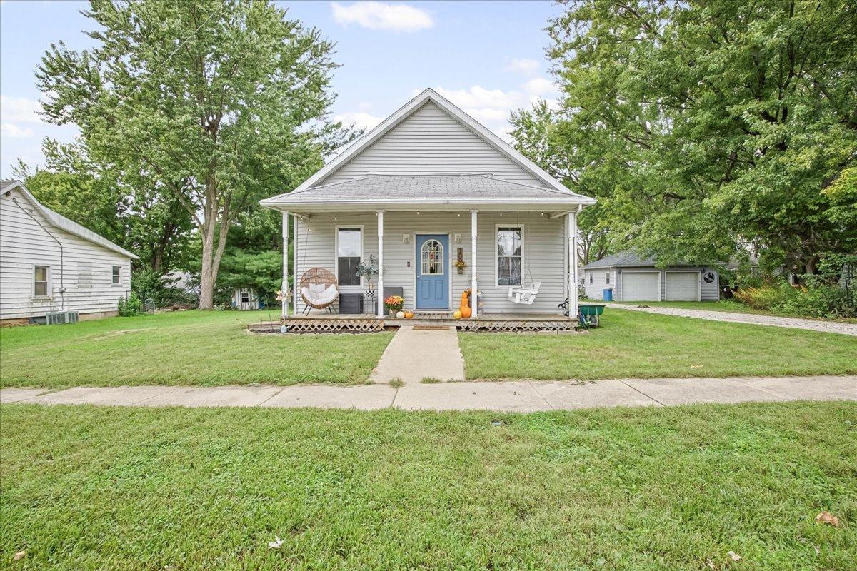 109 S Willow St., Toluca, IL 61369