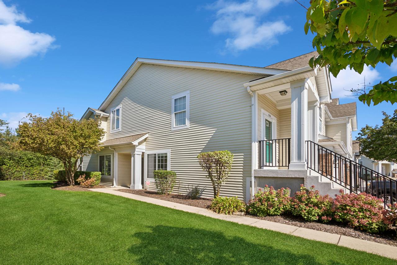 1156 Westminster Ln., Elk Grove Village, IL 60007