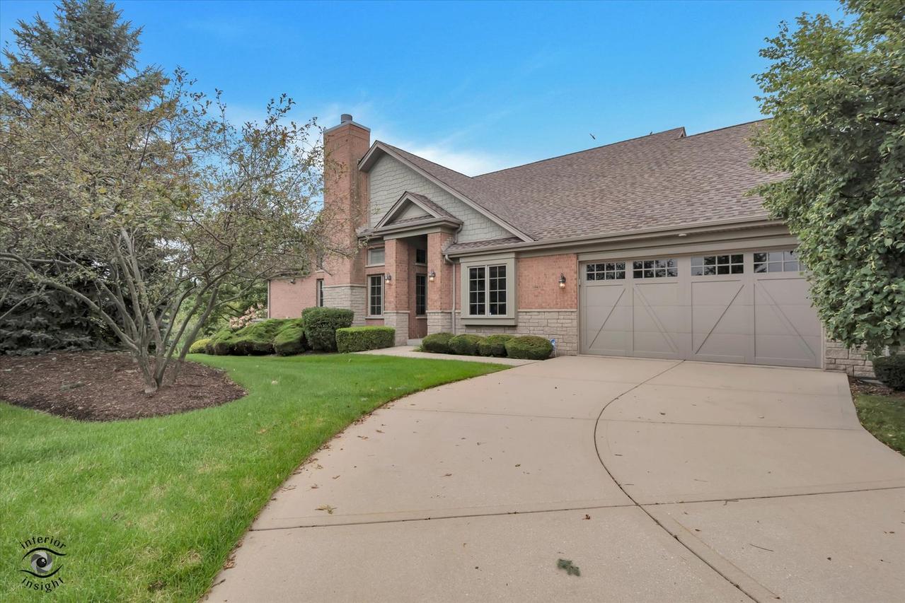 20400 Mackinac Point Dr., Frankfort, IL 60423