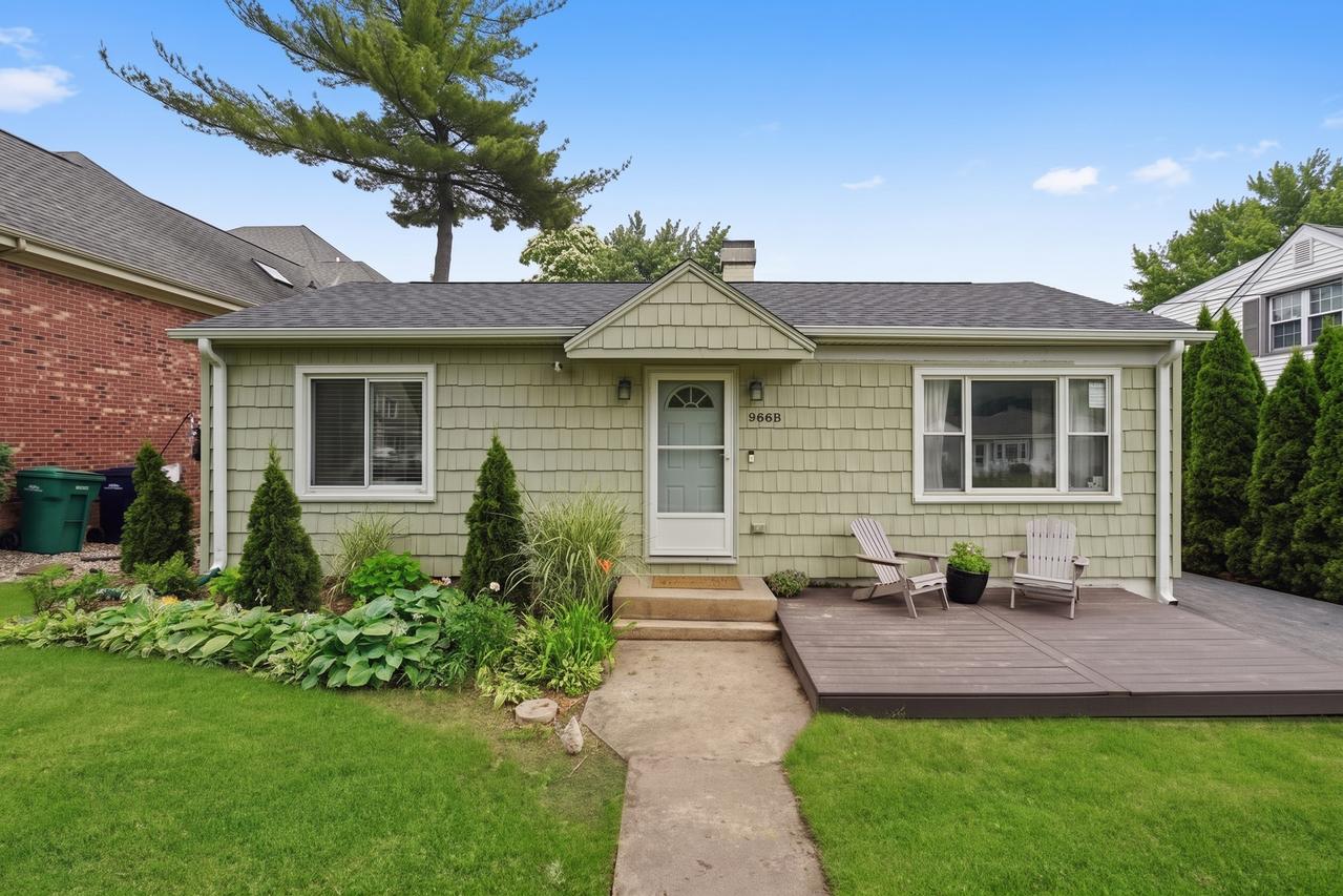 9868 145th St., Orland Park, IL 60462